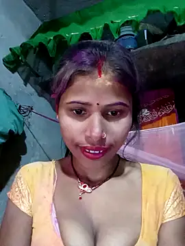 Snapshot of Miss_triha chatting on March 2025 09:03:02 AM Miss triha online show from March 2025 09:03:02 AM