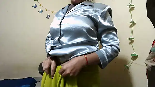 Rubi-Ji online show from November 2025 02:16:02 PM