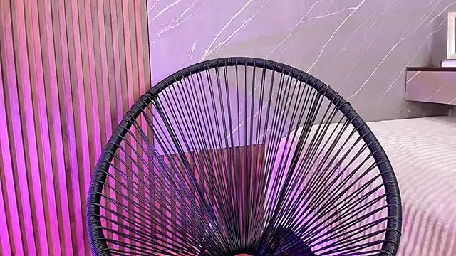 ariana jhonson1 online show from February 2025 03:37:02 PM