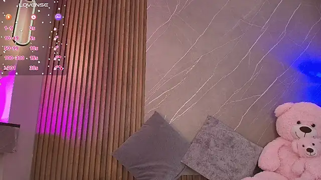 ariana jhonson1 online show from March 2026 12:22:01 PM