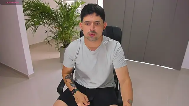 ILoveNYStyle online show from January 2026 09:42:01 PM