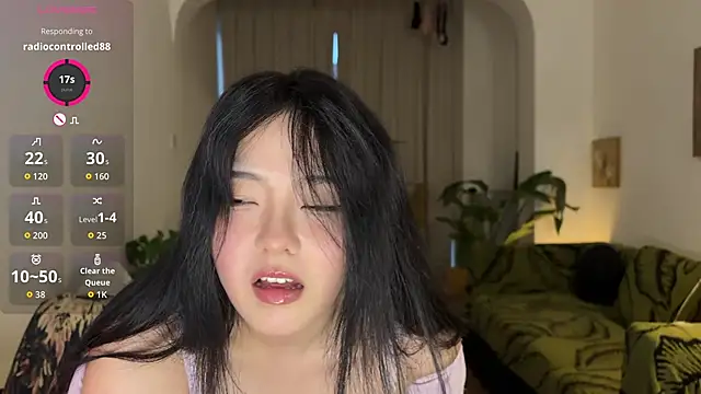 nanaliu6 online show from March 2026 11:06:01 AM