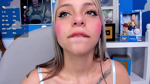 miss  lizeth online show from February 2025 09:11:02 PM