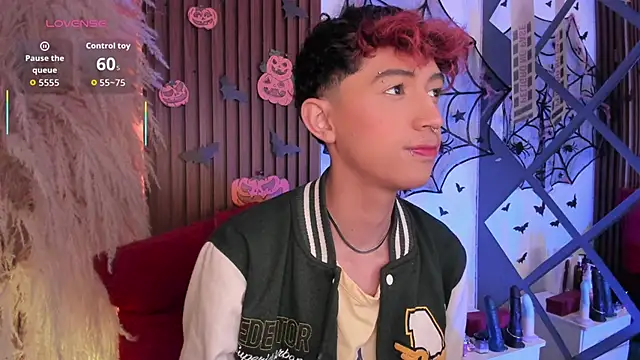 Allen Starck online show from October 2025 03:40:01 AM