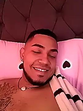 Elgroney23 online show from February 2025 04:00:02 PM