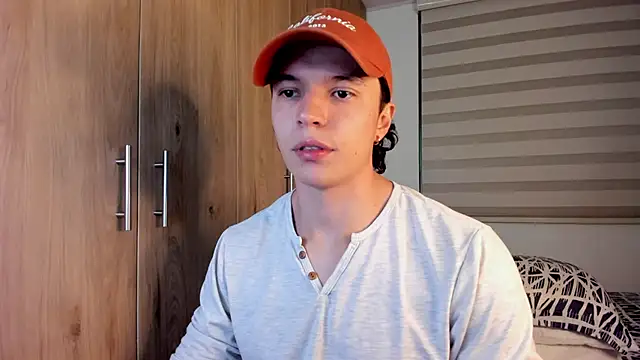 Mastrangelo xxx online show from December 2025 03:05:01 AM