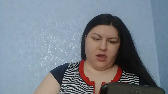 KiraSwee online show from February 2026 01:38:01 PM