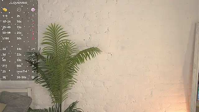 elliefrost online show from March 2025 09:43:02 PM