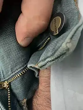 sark0606 online show from February 2025 09:47:01 AM