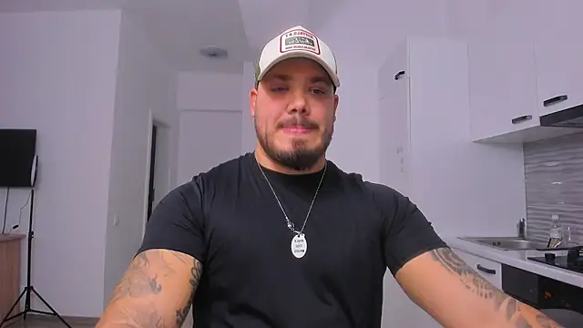 ZackMasterss online show from December 2025 10:49:02 PM