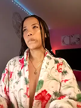 SallyWhitee online show from April 2026 05:30:01 AM