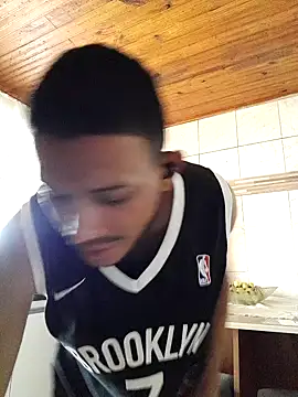 Mineirinho043 online show from March 2025 05:22:02 PM