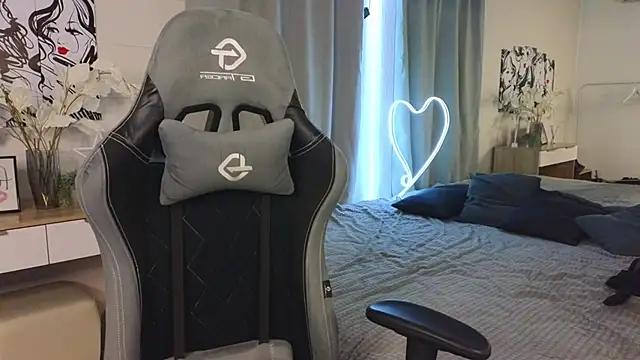 Kira Jin online show from March 2025 11:40:01 AM