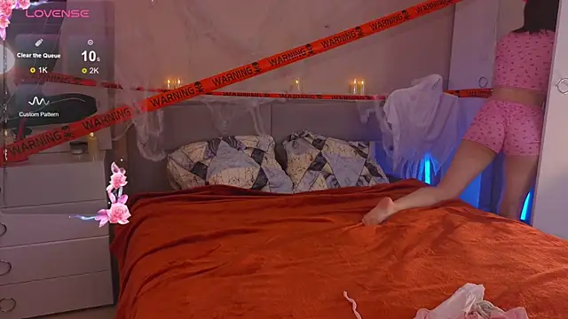 Snapshot of Mia_Luw chatting on October 2025 05:37:02 AM Mia Luw online show from October 2025 05:37:02 AM