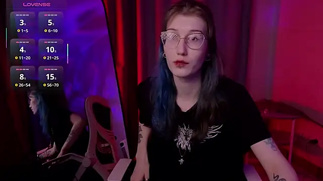 lissaros online show from November 2025 04:55:01 AM