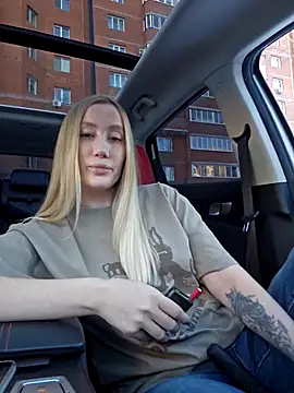 Snapshot of Pussy_Drive03 chatting on November 2025 03:45:02 AM Pussy Drive03 online show from November 2025 03:45:02 AM