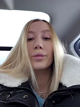 Snapshot of Pussy_Drive03 chatting on November 2025 04:34:02 AM Pussy Drive03 online show from November 2025 04:34:02 AM