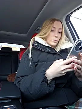 Snapshot of Pussy_Drive03 chatting on November 2025 05:22:02 AM Pussy Drive03 online show from November 2025 05:22:02 AM