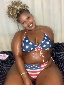 Cuddle Bear online show from March 2026 01:00:01 AM