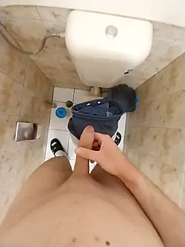 Snapshot of Good_boy000 chatting on February 2025 05:31:01 PM Good boy000 online show from February 2025 05:31:01 PM