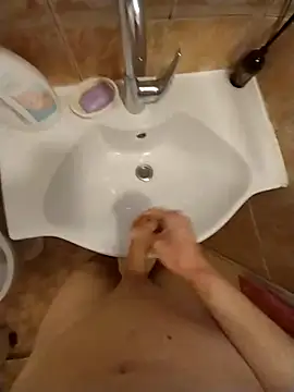 Snapshot of Good_boy000 chatting on February 2025 01:44:01 PM Good boy000 online show from February 2025 01:44:01 PM