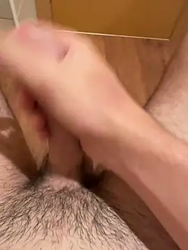 polpolo21 online show from October 2025 01:12:01 PM