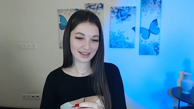 Snapshot of Eva_Eldis chatting on February 2025 04:52:01 PM Eva Eldis online show from February 2025 04:52:01 PM