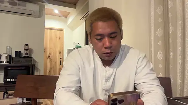 Snapshot of kouitichan chatting on May 2026 03:50:01 PM kouitichan online show from May 2026 03:50:01 PM