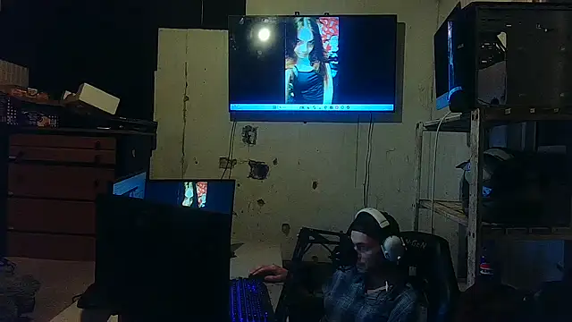 nuttyking2022 online show from April 2026 09:12:02 AM