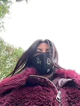 Loveblackzilla online show from October 2025 10:58:02 AM