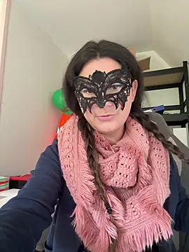 Snapshot of Loveblackzilla chatting on December 2025 01:06:01 PM Loveblackzilla online show from December 2025 01:06:01 PM