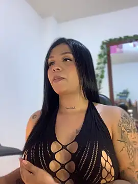 Snapshot of tinalove7 chatting on October 2025 09:55:02 PM tinalove7 online show from October 2025 09:55:02 PM