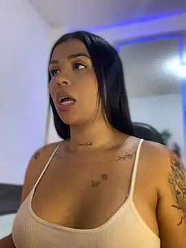 Snapshot of tinalove7 chatting on February 2026 10:54:02 PM tinalove7 online show from February 2026 10:54:02 PM