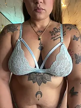 Snapshot of Madissonlove_1 chatting on July 2026 03:23:01 AM Madissonlove 1 online show from July 2026 03:23:01 AM