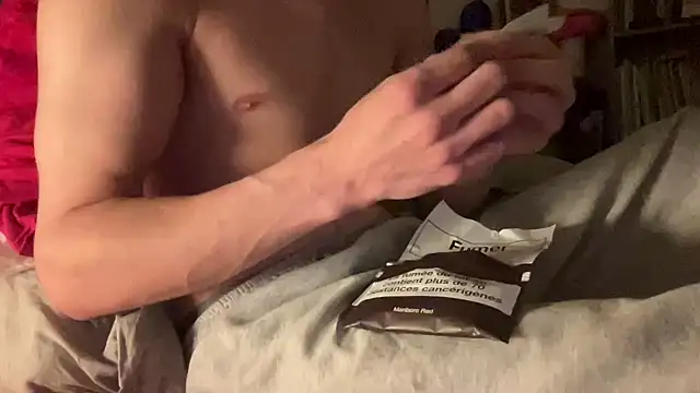 Snapshot of LeoLovelyDick chatting on November 2025 10:30:02 PM LeoLovelyDick online show from November 2025 10:30:02 PM