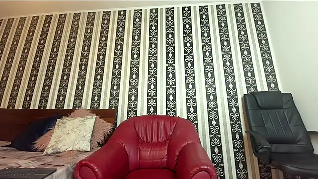 Snapshot of SWEET-SOPHI chatting on November 2025 09:40:01 PM SWEET-SOPHI online show from November 2025 09:40:01 PM