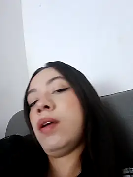 Sami Evanns online show from December 2025 02:40:02 AM