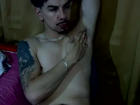 Snapshot of venusfranco_94 chatting on November 2025 12:10:02 AM venusfranco 94 online show from November 2025 12:10:02 AM