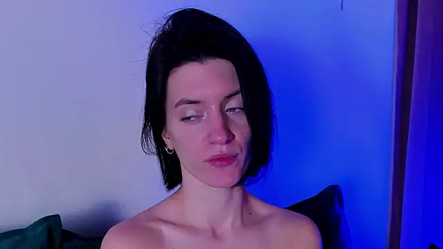 roxy riot  online show from February 2025 07:47:02 AM