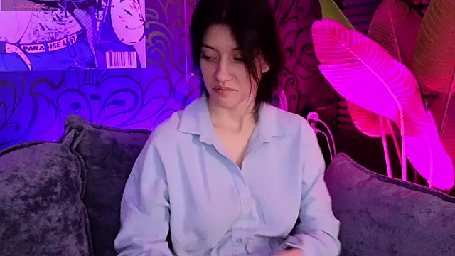 roxy riot  online show from September 2025 01:29:01 AM