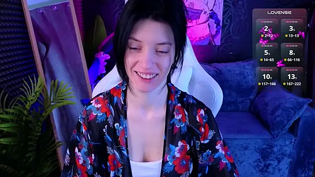 roxy riot  online show from November 2025 01:26:02 AM