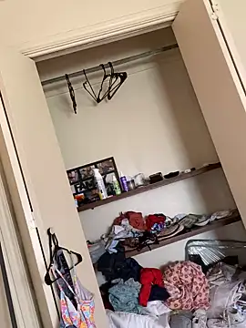 Snapshot of grassXass420 chatting on March 2025 09:47:02 PM grassXass420 online show from March 2025 09:47:02 PM