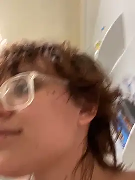 Snapshot of grassXass420 chatting on October 2025 08:43:01 PM grassXass420 online show from October 2025 08:43:01 PM