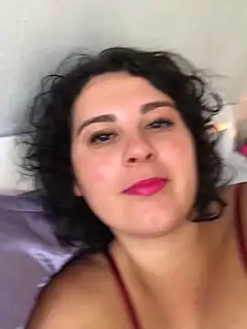 Snapshot of LunaSoleil9 chatting on February 2025 11:12:01 AM LunaSoleil9 online show from February 2025 11:12:01 AM