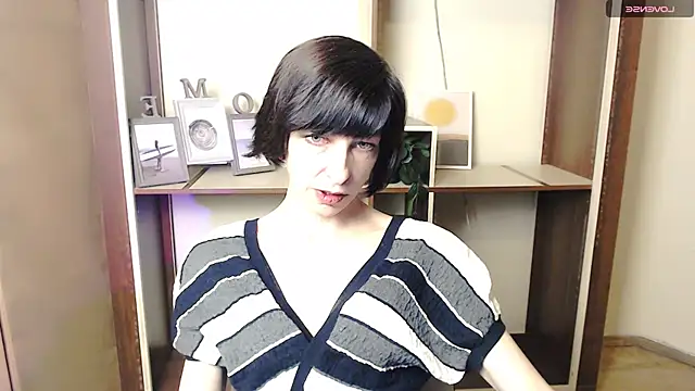 Snapshot of _AngeliaFlow_ chatting on October 2025 06:23:02 AM AngeliaFlow online show from October 2025 06:23:02 AM