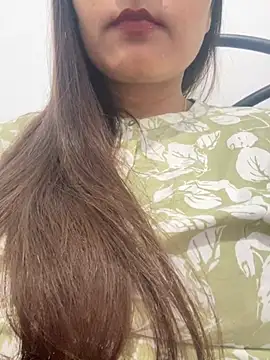 Deepcha1991 online show from February 2025 08:23:02 PM