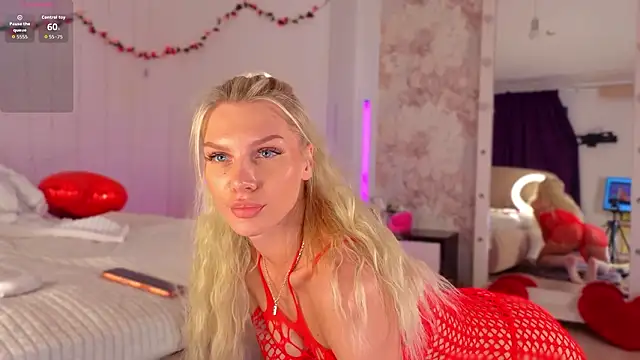 Nicole Hampton online show from March 2026 03:26:01 PM