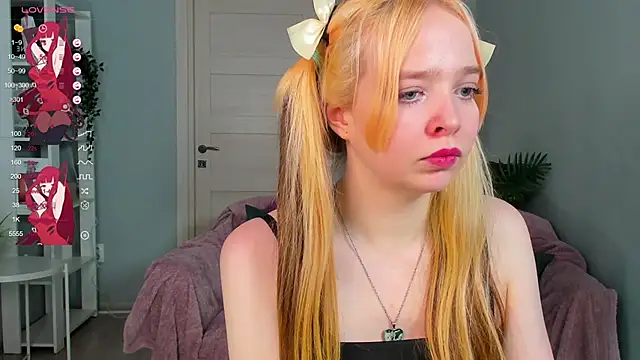 Bellla Murrr online show from February 2025 07:05:02 PM