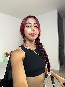 Mirandaa Rogers online show from February 2026 07:03:02 PM