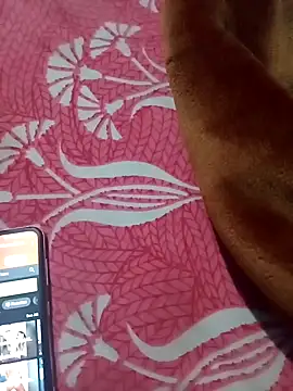 Snapshot of simrun70 chatting on February 2025 08:10:01 PM simrun70 online show from February 2025 08:10:01 PM